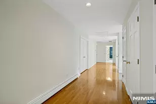 526 Knollwood Rd, Ridgewood, NJ 07450 - Photo 25