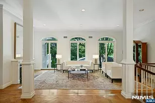 526 Knollwood Rd, Ridgewood, NJ 07450 - Photo 5