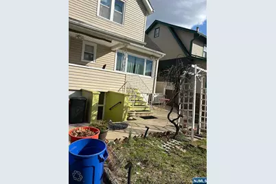 521 Olympia Avenue, Cliffside Park, NJ 07010 - Photo 11