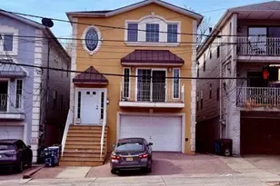 61 71st Street 1, Guttenberg, NJ 07093 - Photo 1