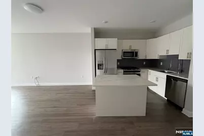 40 Park Avenue 307 #307, Park Ridge, NJ 07656 - Photo 3