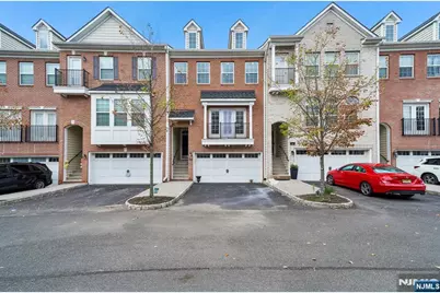 21 Creekside Court, Secaucus, NJ 07094 - Photo 31