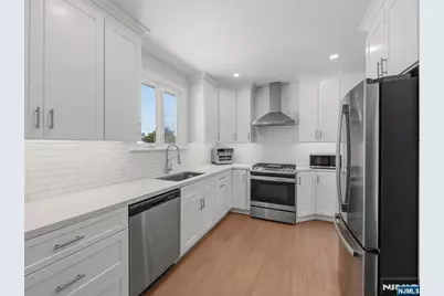 510 9th Street, Carlstadt, NJ 07072 - Photo 9