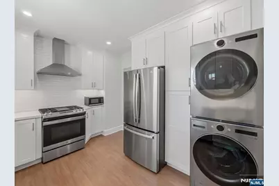 510 9th Street, Carlstadt, NJ 07072 - Photo 7