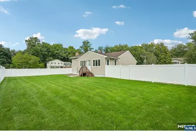 18 Dogwood Lane, Montvale, NJ 07645 - Photo 35