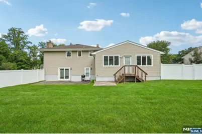 18 Dogwood Lane, Montvale, NJ 07645 - Photo 33