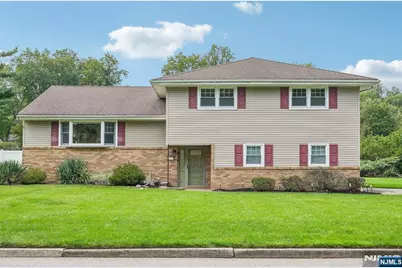 18 Dogwood Lane, Montvale, NJ 07645 - Photo 1