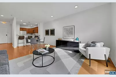 333 The Promenade, Edgewater, NJ 07020 - Photo 7