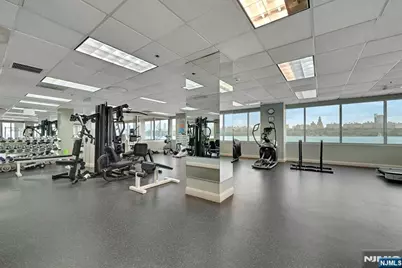 333 The Promenade, Edgewater, NJ 07020 - Photo 21