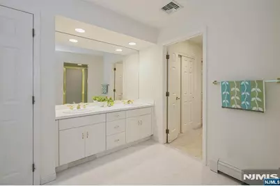 305 Huntington Court, Wyckoff Township, NJ 07481 - Photo 21