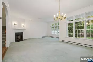 305 Huntington Ct, Wyckoff Township, NJ 07481 - Photo 13