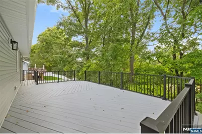 662 Calvin Street, Washington Township, NJ 07676 - Photo 31