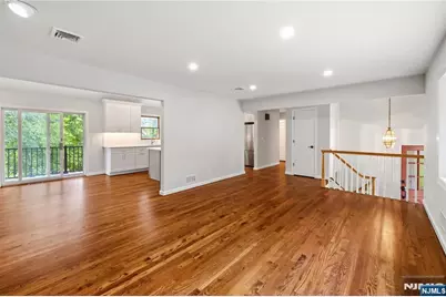 662 Calvin Street, Washington Township, NJ 07676 - Photo 9