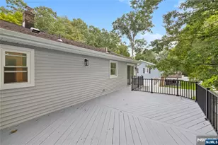 662 Calvin St, Washington Township, NJ 07676 - Photo 33