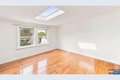 574 Tilden Avenue, Teaneck Township, NJ 07666 - Photo 13