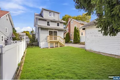 574 Tilden Avenue, Teaneck Township, NJ 07666 - Photo 19