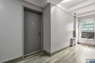 2205 N Central 3F, Fort Lee, NJ 07024 - Photo 7