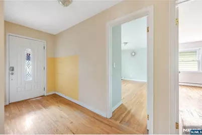 261 10th Street, Palisades Park, NJ 07650 - Photo 19