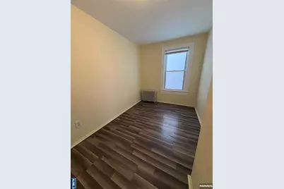 79 Midland Avenue 1 #1, Wallington, NJ 07057 - Photo 11