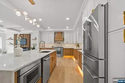 8 Sparrowbush Road, Mahwah, NJ 07430 - Photo 9