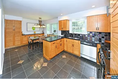 2 Pueblo Circle, Wayne, NJ 07470 - Photo 11