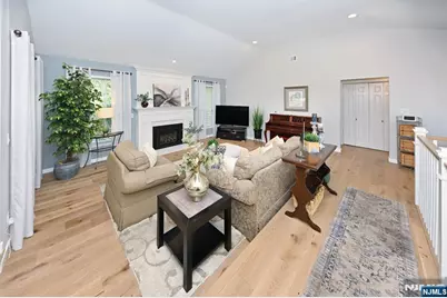 2 Pueblo Circle, Wayne, NJ 07470 - Photo 7