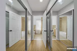 400 Crown Ct 581, Edgewater, NJ 07020 - Photo 21