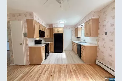 8 Rolling Ridge Road A #A, Montvale, NJ 07645 - Photo 11