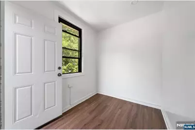 485 Cary Street, Orange, NJ 07050 - Photo 17
