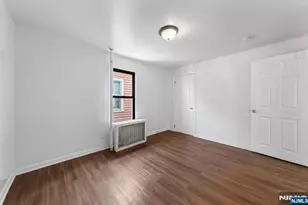 485 Cary St, Orange, NJ 07050 - Photo 15