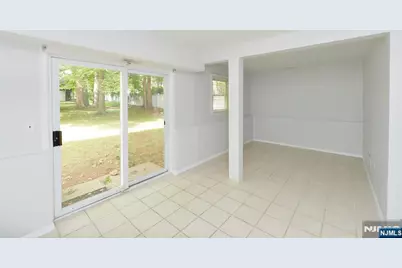 85B Primrose Lane, Paramus, NJ 07652 - Photo 27
