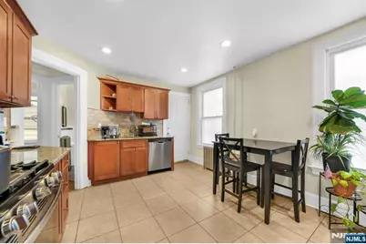 63 Montague Place, Montclair, NJ 07042 - Photo 9