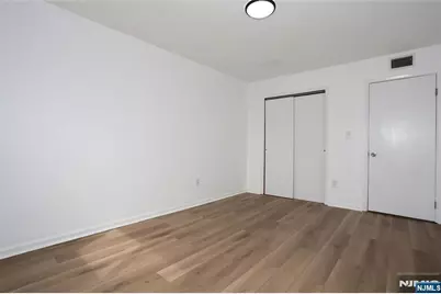 412 Walker 3 #3, Fairview, NJ 07022 - Photo 15