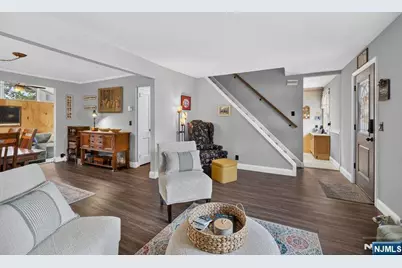 7 Henry Avenue, Hawthorne, NJ 07506 - Photo 11