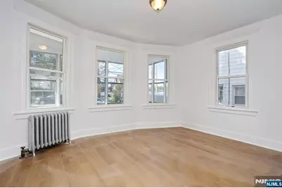 267 Hoover Avenue, Bloomfield, NJ 07003 - Photo 5