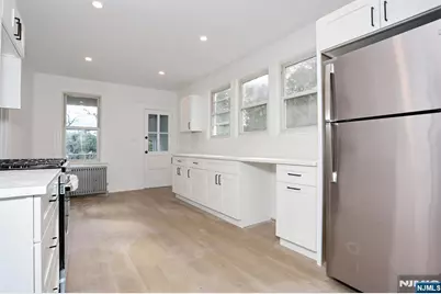 267 Hoover Avenue, Bloomfield, NJ 07003 - Photo 17