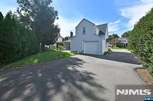 137 E Magnolia Ave, Maywood, NJ 07607 - Photo 21