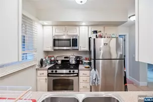 103 S Grove St, East Orange, NJ 07018 - Photo 27