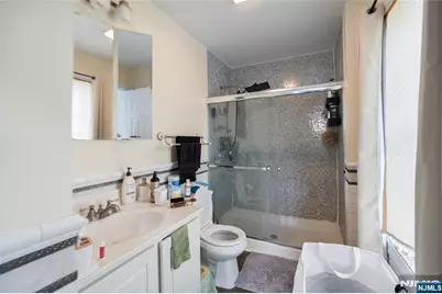 103 S Grove Street, East Orange, NJ 07018 - Photo 9