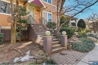 55 S Fullerton Avenue A #A, Montclair, NJ 07042 - Photo 3