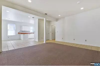 55 S Fullerton Avenue A #A, Montclair, NJ 07042 - Photo 9