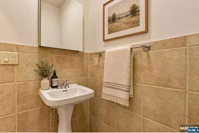 55 S Fullerton Avenue A #A, Montclair, NJ 07042 - Photo 19