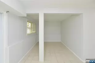 85 Primrose Ln B, Paramus, NJ 07652 - Photo 23