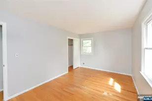 85 Primrose Ln B, Paramus, NJ 07652 - Photo 17