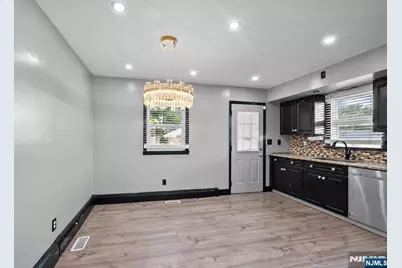 104 7th Street, Clifton, NJ 07011 - Photo 15