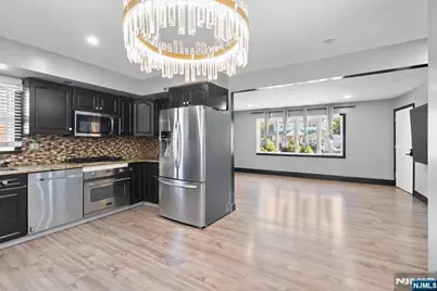 104 7th Street, Clifton, NJ 07011 - Photo 17