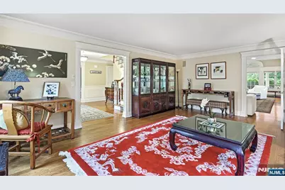 359 Lakeview Drive, Wyckoff Township, NJ 07481 - Photo 7