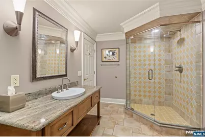 359 Lakeview Drive, Wyckoff Township, NJ 07481 - Photo 21