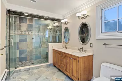 359 Lakeview Drive, Wyckoff Township, NJ 07481 - Photo 27