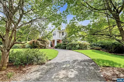 359 Lakeview Drive, Wyckoff Township, NJ 07481 - Photo 45